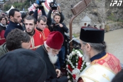 პატრიარქი 13 ნოემბერს მეტეხის ხიდზე პარაკლისს აღავლენს