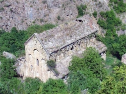 ოშკის, ხახულისა და იშხნის შემდეგ ოთხთა ამ მხარეში მეოთხე დიდი ტაძარი იყო და ასეთი სახელი იმიტომ დაურქმევიათ