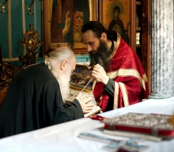 "კარგი მეგობარი ისაა, ვინც სიყვარულით ემსახურება"