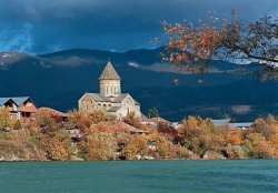 სვეტიცხოვლობის დღესასწაულსის შესახებ 1897 წლის "ცნობის ფურცელი" გადმოგვცემს