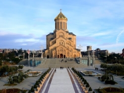 სამების ტაძარში ორშაბათობით ბავშვებისთვის პარაკლისი შესრულდება 